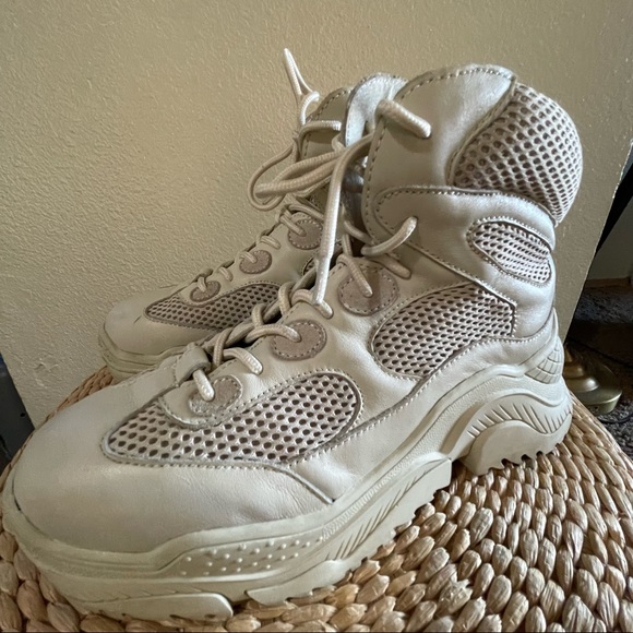 jeffrey campbell pyro